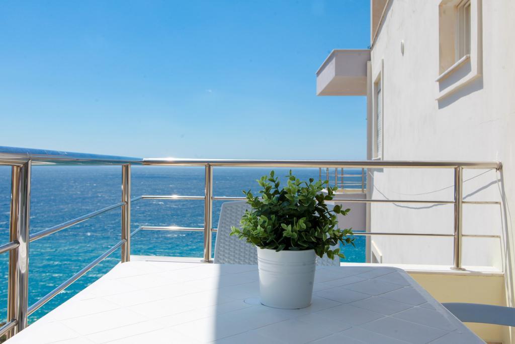 Blue Sea Apartments Sarande Luaran gambar